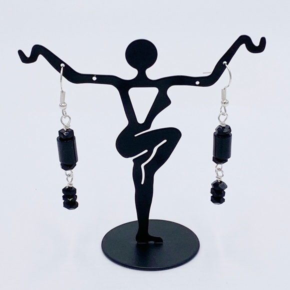 Black Glass Stone Dangle Earrings - Picture 5 of 5